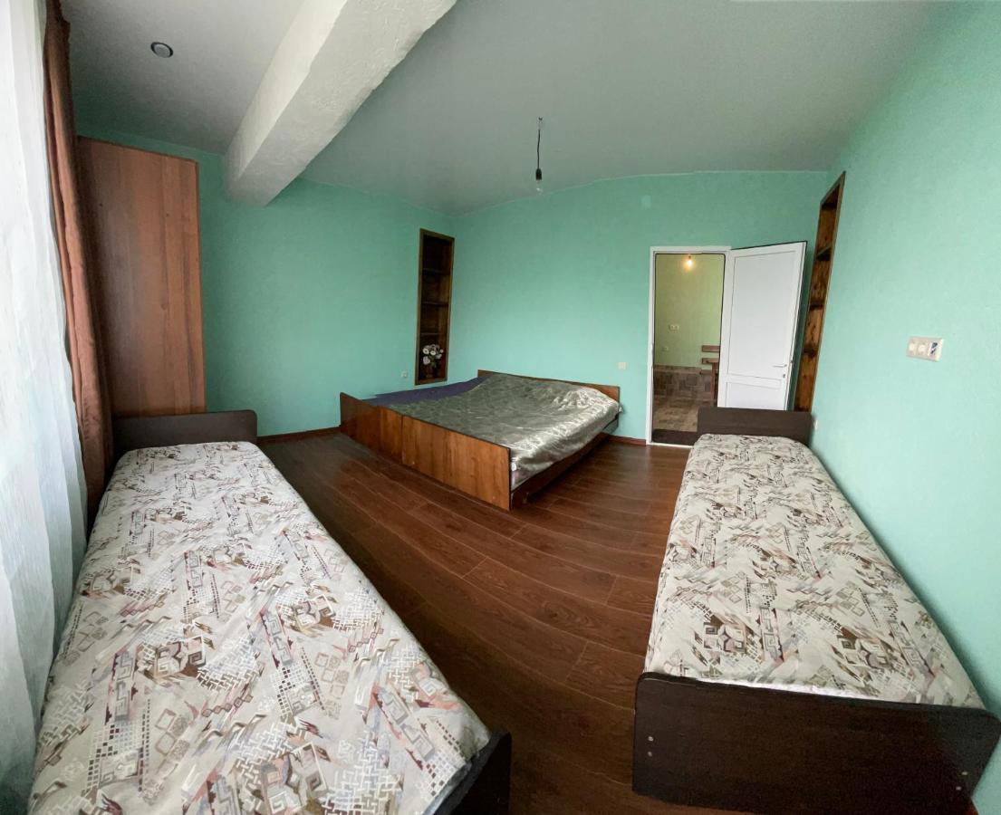 Guesthouse On Sovhoznaya 18 Gagra Luaran gambar